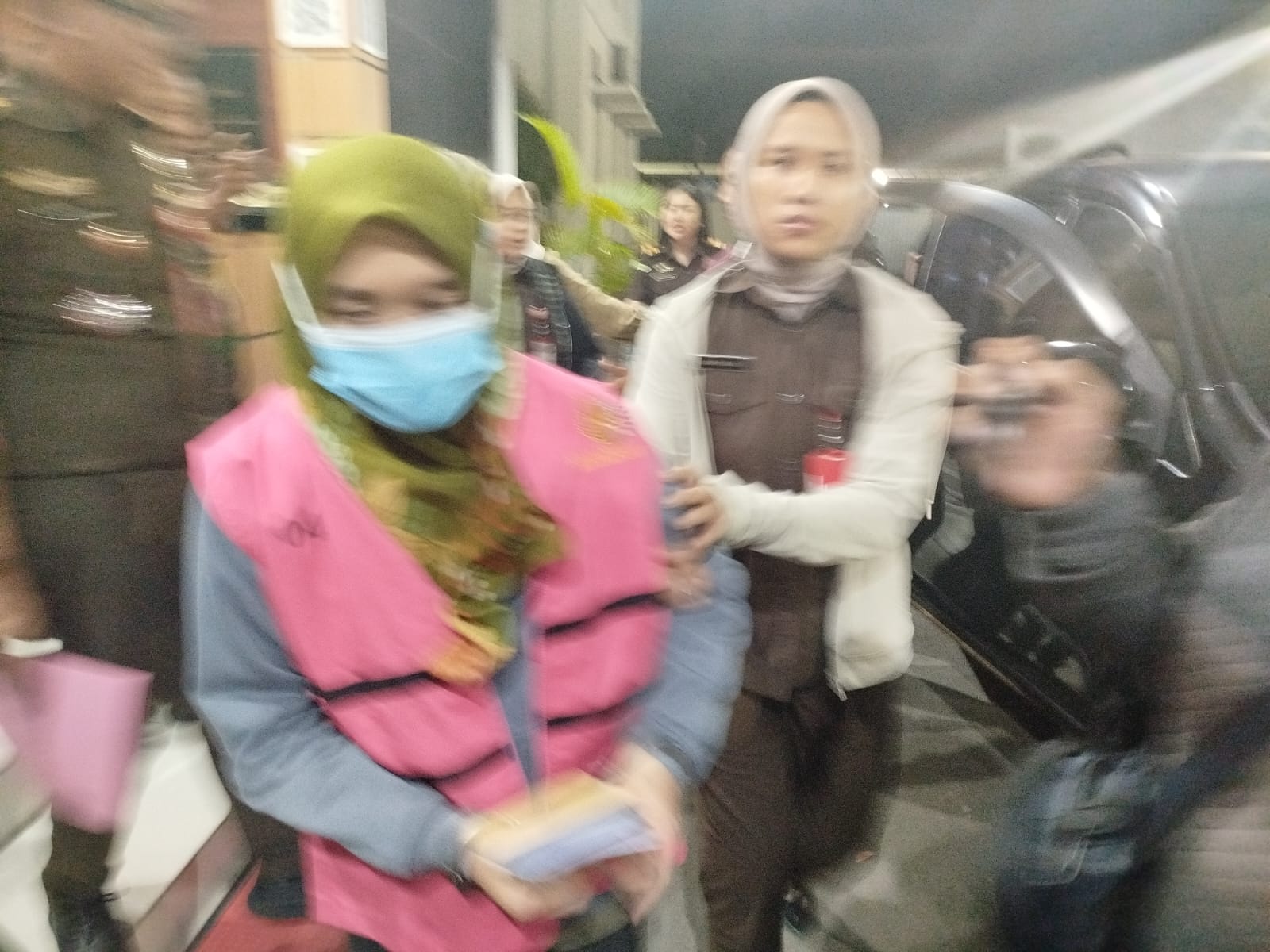 Dua ASN Disnaker Cimahi Jadi Tersangka Dugaan Korupsi, Kejari Lakukan Penahanan