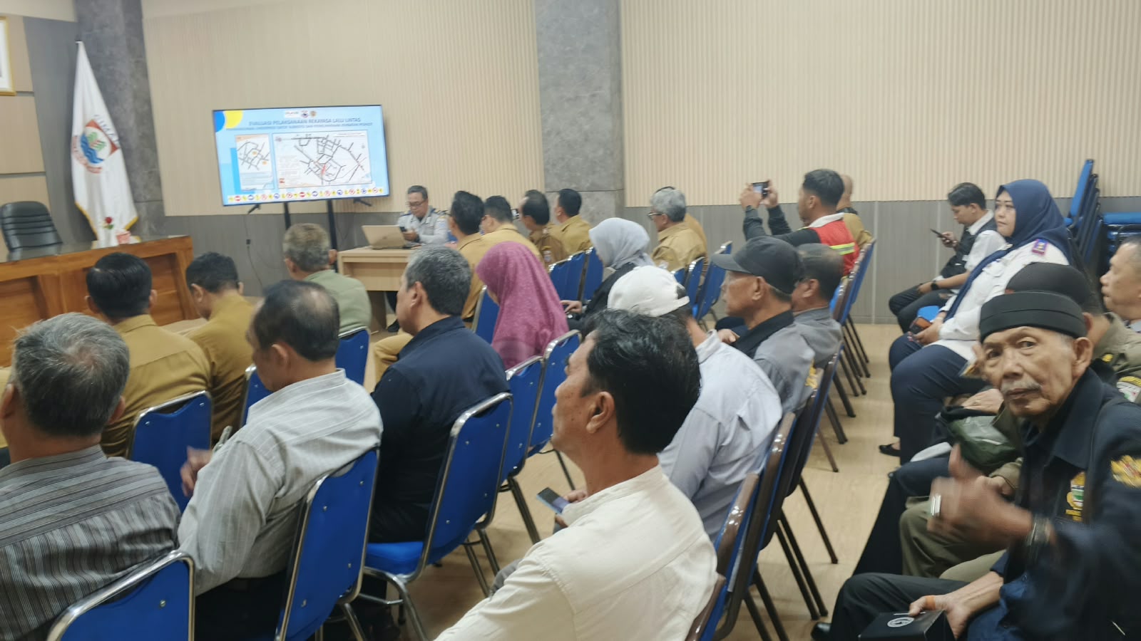 Arus Lalu Lintas Masih Padat, Pemkot Cimahi Tambah Personel dan Optimalkan Rekayasa Jalan