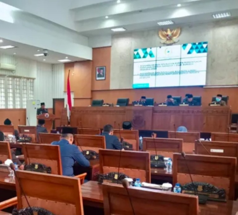 Sampah, Ketertiban, dan Aset Daerah Jadi Fokus Tiga Raperda di Kota Cimahi